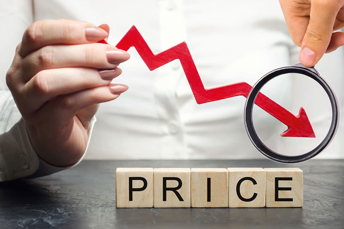 Will a Rise In Interest Rates Cause Prices to Decline?